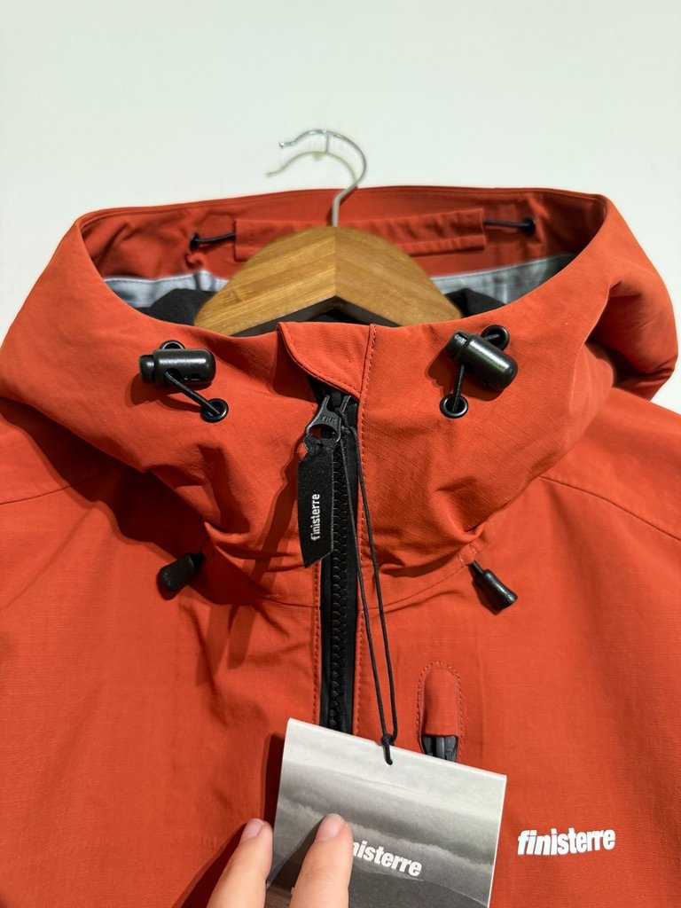 Nwt Finisterre Women's Stormbird Waterproof Jacket, Large — image 6 of 7